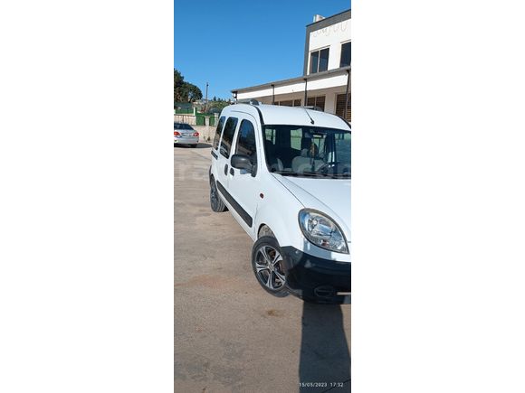 Sahibinden Renault Kangoo Multix 1.5 dCi Authentique 2006 Model  245.000 km Beyaz