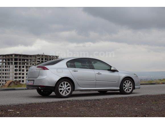 Sahibinden Renault Laguna 2.0 dCi Dynamique GT 2008 Model 