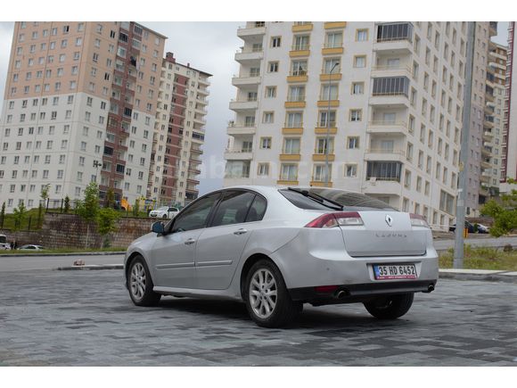 Sahibinden Renault Laguna 2.0 dCi Dynamique GT 2008 Model 