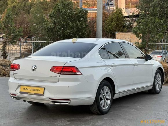 FIRSAT ARACI TERTEMİZ 207.000 KM PASSAT