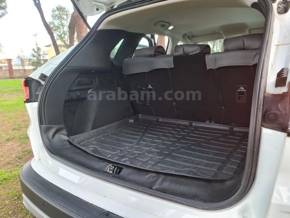 Sahibinden Ford Kuga 1.5 EcoBlue Style 2020 Model Aydın 18.000 km Beyaz