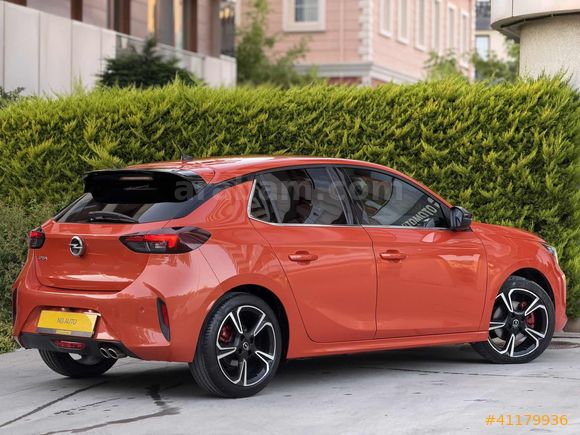 "NG AUTO" 2021 CORSA 1.2 T ULTİMATE DEĞİŞENSİZ 130 HP