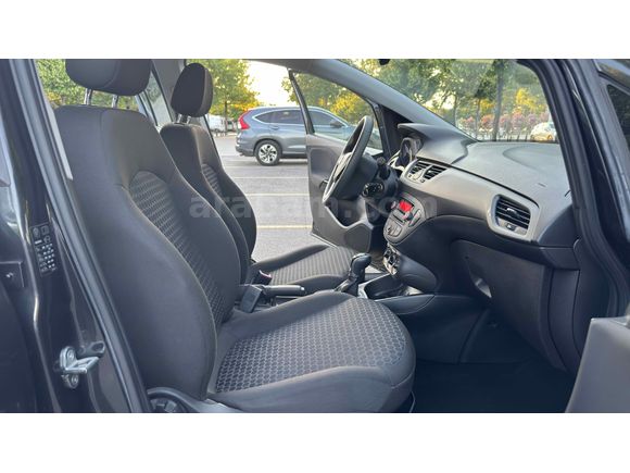 Opel Corsa 1.4 Essentia 31000 km kazasız