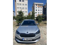 Sahibinden Skoda Fabia 1.0 TSI Elite 2023 Model 