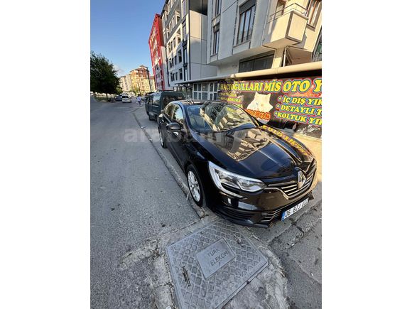 Sahibinden Renault Megane 1.5 Blue DCI Joy 2020 Model 