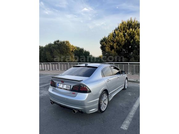 DÜŞÜK KM OTOMATİK ELEGANCE FD6
