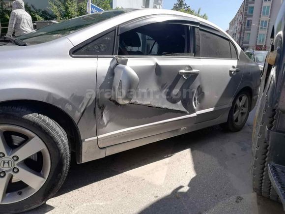 DÜŞÜK KM OTOMATİK ELEGANCE FD6