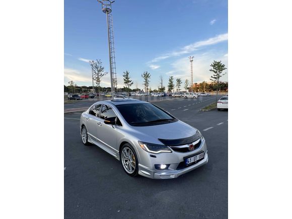 DÜŞÜK KM OTOMATİK ELEGANCE FD6