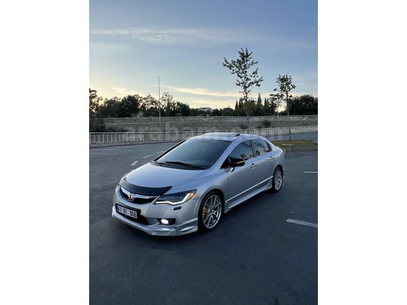 DÜŞÜK KM OTOMATİK ELEGANCE FD6