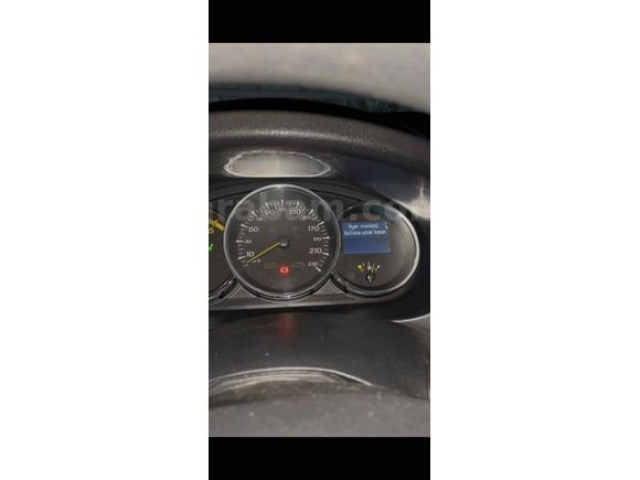 Sahibinden Renault Megane 1.5 dCi Expr orijinal nevigasyonlu  2012 Model 