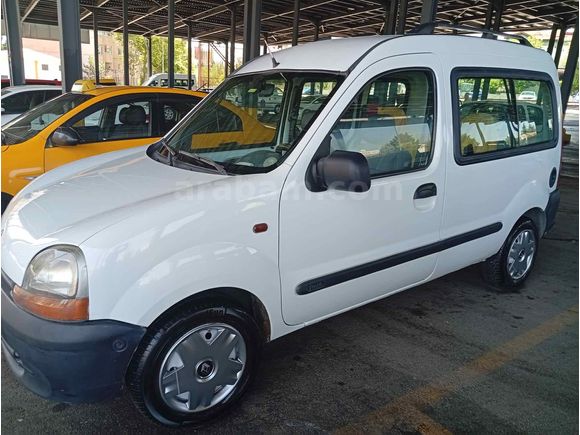 Sahibinden Renault Kangoo 1.4 RNA 2001 Model 