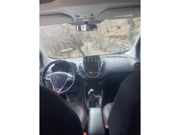 Sahibinden Ford Tourneo Courier 1.5 TDCi Deluxe 2016 Model 