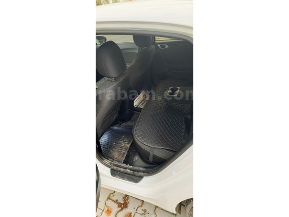 Sahibinden Kia Ceed 1.4 Cool 2019 Model 104000 km Beyaz