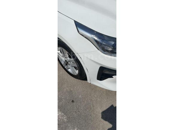 Sahibinden Kia Ceed 1.4 Cool 2019 Model 104000 km Beyaz