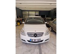 OTOMATİK Sahibinden TEMİZ Mercedes - Benz B 150 Boyut 2009 Model 