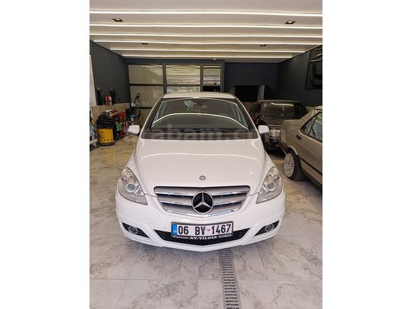 OTOMATİK Sahibinden TEMİZ Mercedes - Benz B 150 Boyut 2009 Model 