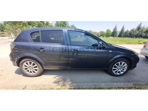 Sahibinden Opel Astra 1.6 Essentia 2011 Model