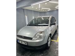 Sahibinden Ford Fiesta 1.4 Comfort 2004 Model 