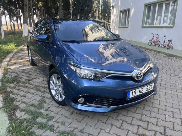 Sahibinden Toyota Auris 1.6 Advance Skypack 2016 Model 