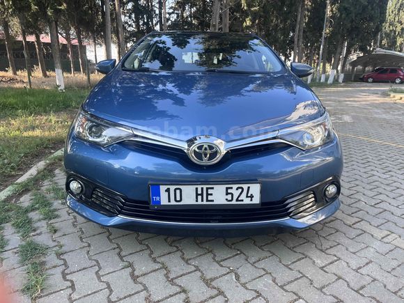 Sahibinden Toyota Auris 1.6 Advance Skypack 2016 Model 