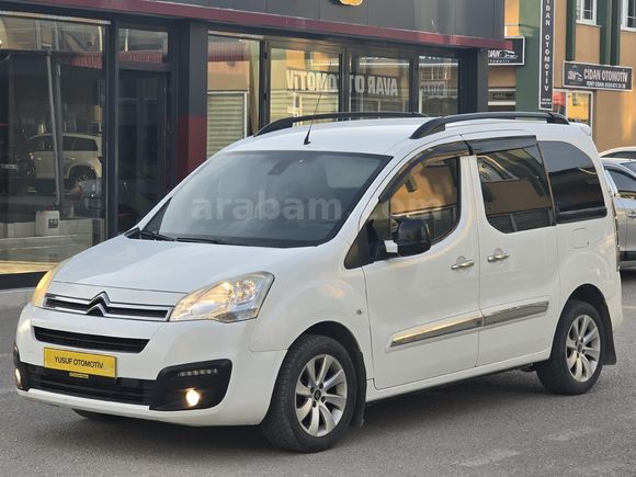 CİTROËN BERLİNGO 1.6 HDİ 92 HP
MULTİPACE PAKET 
2017 MODEL//212 BİNDE