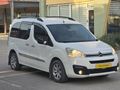 CİTROËN BERLİNGO 1.6 HDİ 92 HP
MULTİPACE PAKET 
2017 MODEL//212 BİNDE