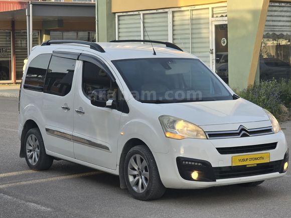 CİTROËN BERLİNGO 1.6 HDİ 92 HP
MULTİPACE PAKET 
2017 MODEL//212 BİNDE