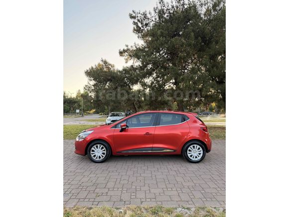  Renault Clio 1.2 Touch 2015 Model Hatasız 