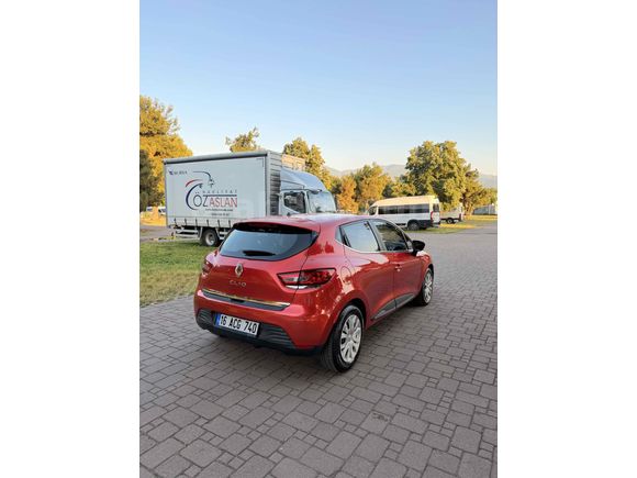  Renault Clio 1.2 Touch 2015 Model Hatasız 