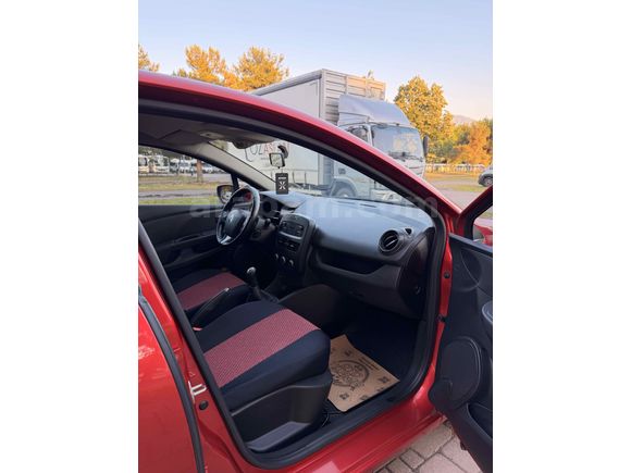  Renault Clio 1.2 Touch 2015 Model Hatasız 
