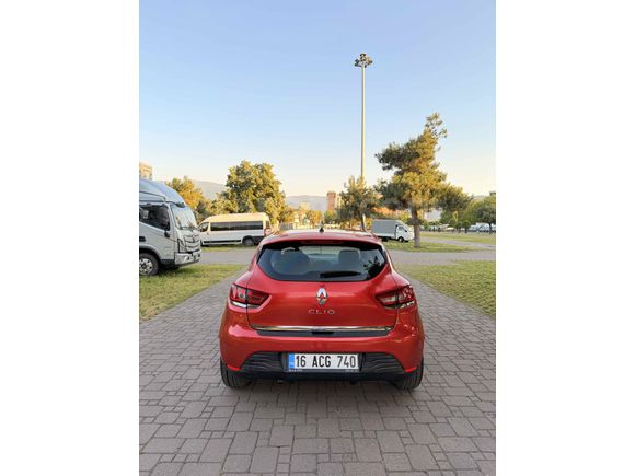  Renault Clio 1.2 Touch 2015 Model Hatasız 