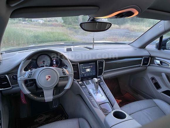 Porsche Panamera 4S 2011 Model Hatasız Boyasız Hasar Kayıtsız Takas Olur