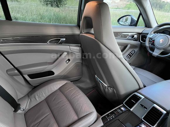 Porsche Panamera 4S 2011 Model Hatasız Boyasız Hasar Kayıtsız Takas Olur