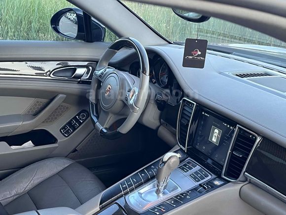 Porsche Panamera 4S 2011 Model Hatasız Boyasız Hasar Kayıtsız Takas Olur