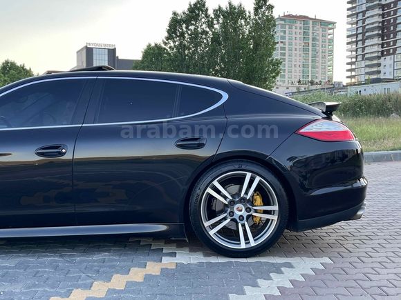 Porsche Panamera 4S 2011 Model Hatasız Boyasız Hasar Kayıtsız Takas Olur