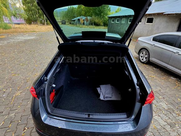 Sahibinden Skoda Octavia 1.0 e-Tec Premium 2022 Model
