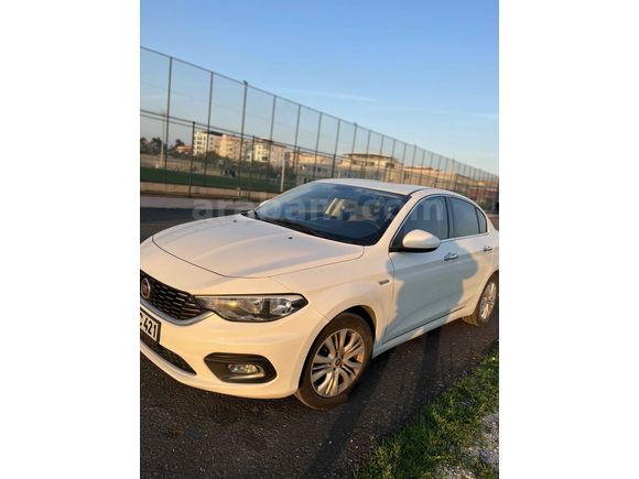 Sahibinden Fiat Egea 1.4 Fire Urban 2017 Model  83.000 km Beyaz