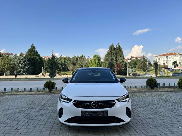 26 BİN KM DE HATASIZ BOYASIZ CAM TAVAN- HAYALET EKRAN 