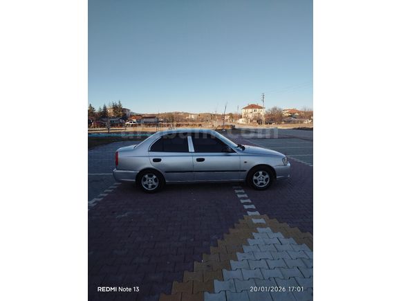 Sahibinden Klimalı Hyundai Accent 1.3 LX 2002 Model Ankara