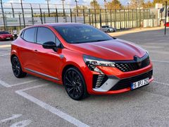 Sahibinden Renault Clio 1.0 TCe Techno Esprit Alpine 2025 Model 