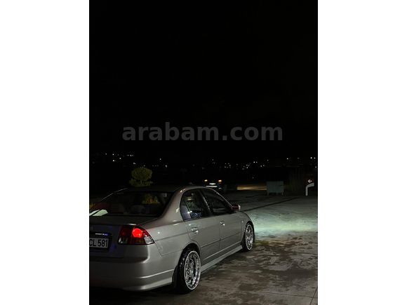 Sahibinden Honda Civic 1.6i VTEC ES 2004 Model