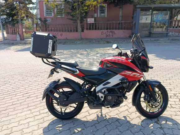 Sahibinden Bajaj Pulsar 200 NS ABS