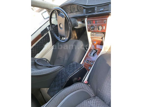 Sahibinden Mercedes - Benz E 200 1987 Model 