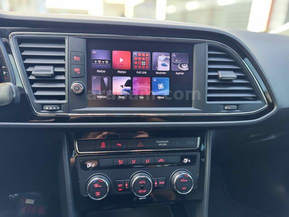 Galeriden Seat Leon 1.5 EcoTSI Xcellence 2020 Model Erzurum