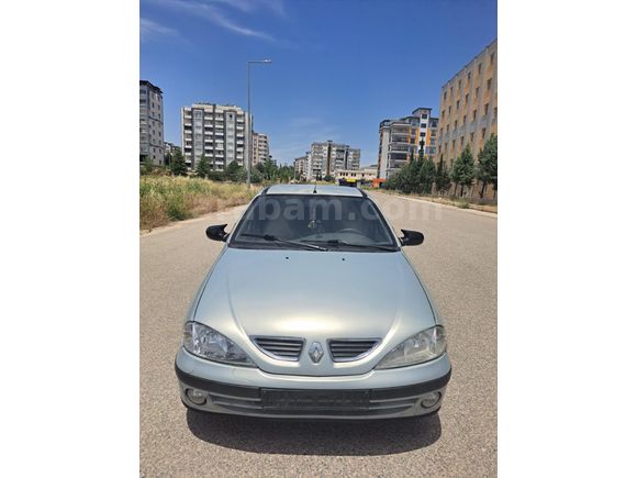 Sahibinden Renault Megane 1.6 RXT 2000 Model