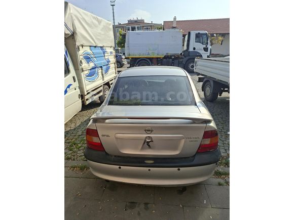 Sahibinden Opel Vectra 2.0 CD 1996 Model
