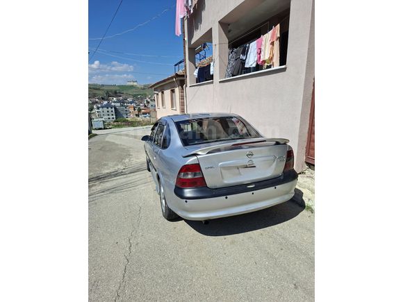 Sahibinden Opel Vectra 2.0 CD 1996 Model