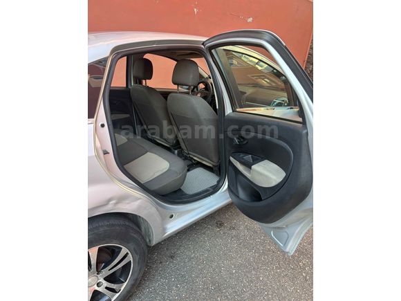 Sahibinden Fiat Linea 1.4 Fire Active 2010 Model 