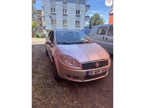 Sahibinden Fiat Linea 1.4 Fire Active 2010 Model 