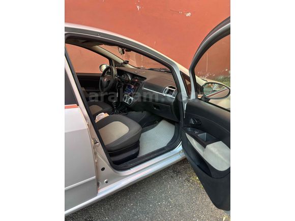 Sahibinden Fiat Linea 1.4 Fire Active 2010 Model 